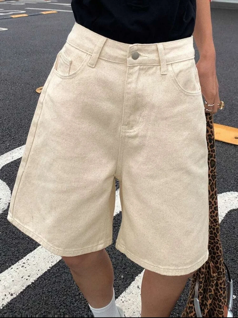 SHEIN Cream High-Waist Relaxed Denim Shorts